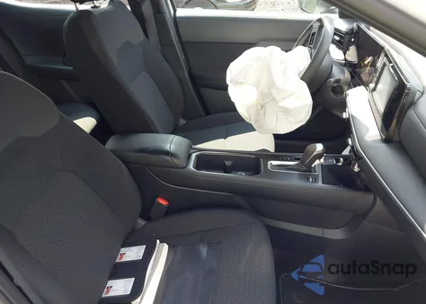 2025 Nissan Kicks S Intelligent Awd из США, поврежденный, VIN 3N8AP6BB1SL305616